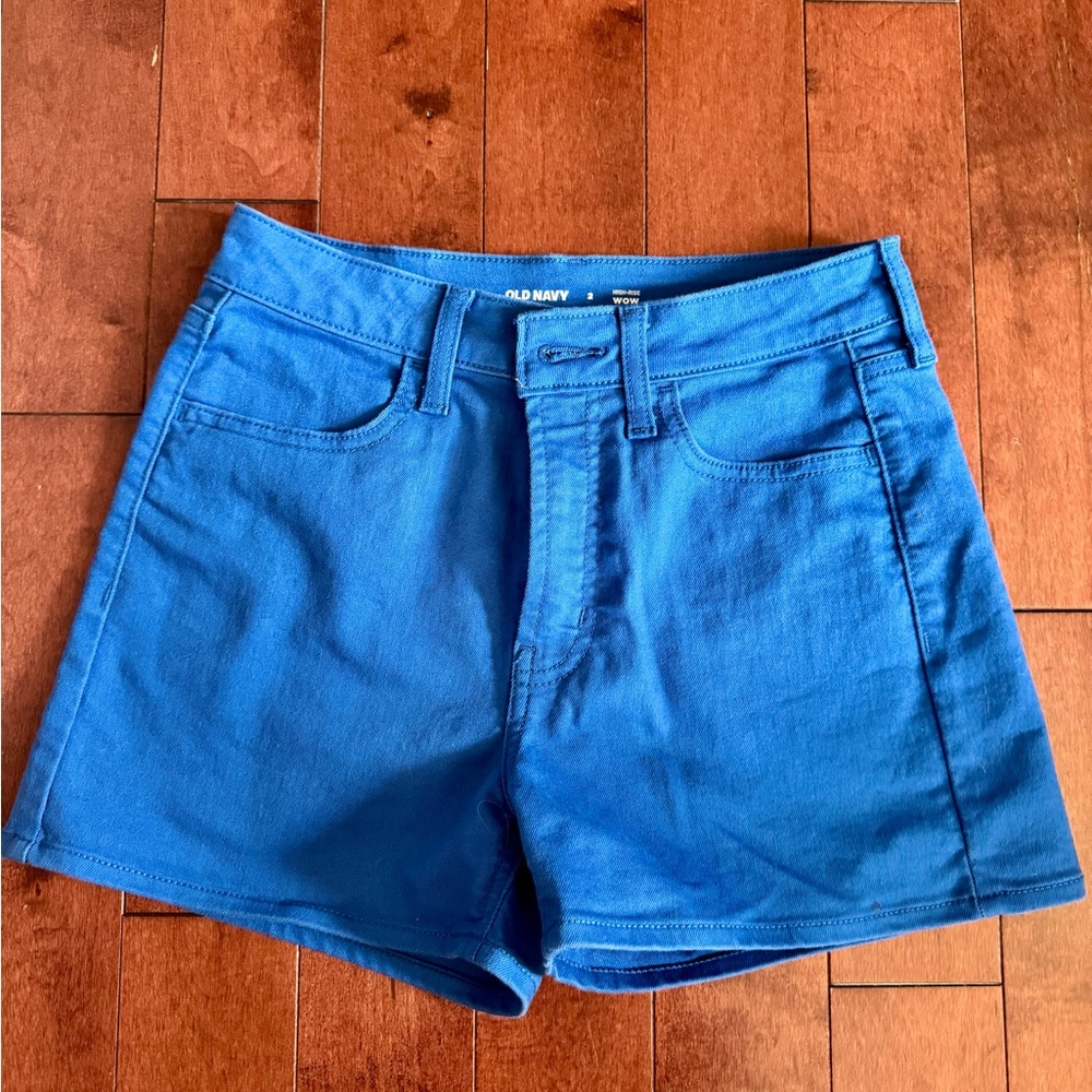 NWOT. Old Navy Women's Vibrant Blue Shorts